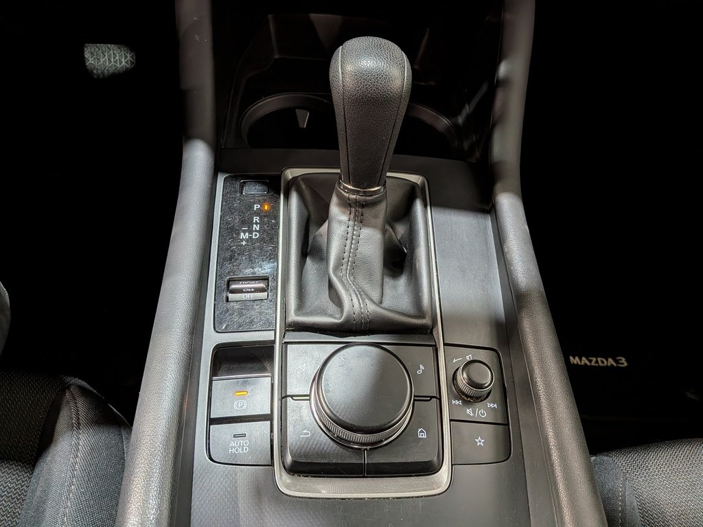 2019 Mazda Mazda3 GX Auto FWD Grey Val-David - photo #24