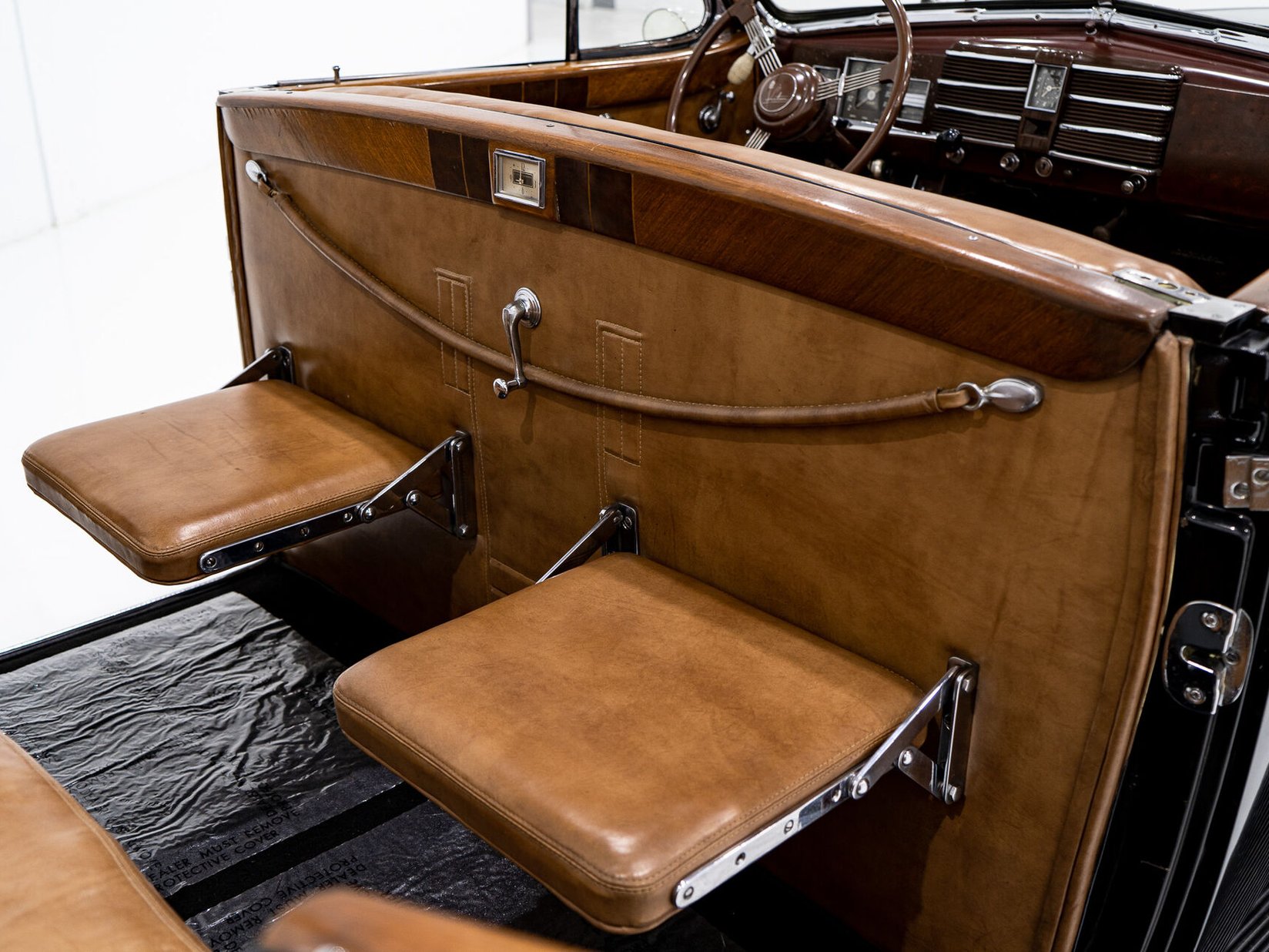 1938 Cadillac Series 90 **PRICE IN USD**1 of 13 V16 Black Montreal - photo #59