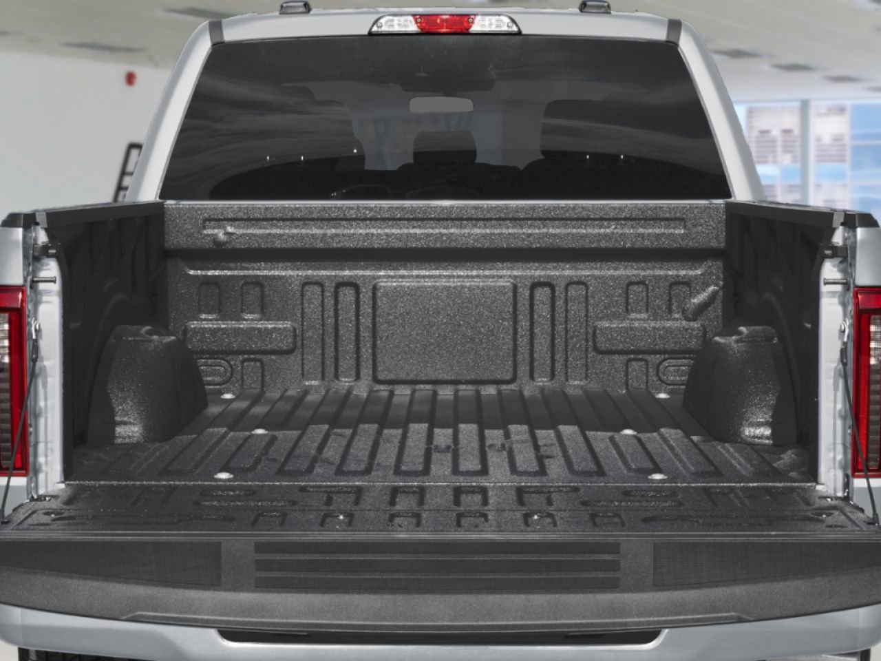 Ford F-150 2026 Noir agate métallisé Mont-Laurier - photo #11