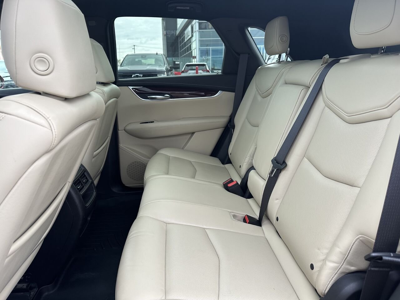 CADILLAC XT5 LUXURY TI 4 portes de luxe 2017 Rouge Gatineau - photo #14