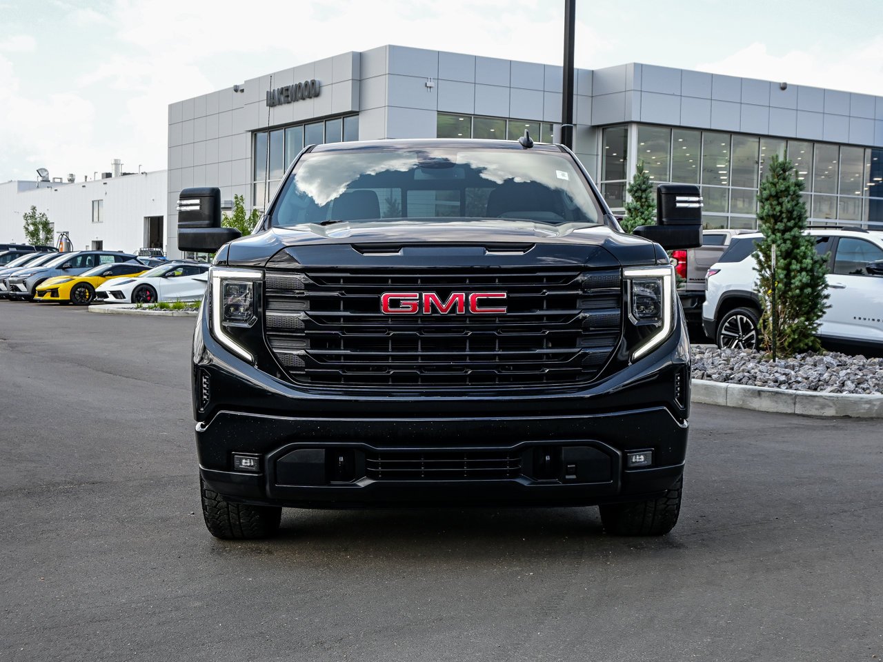 2023 GMC Sierra 1500 4WD Crew Cab 157 Elevation Black Sherwood Park - photo #2