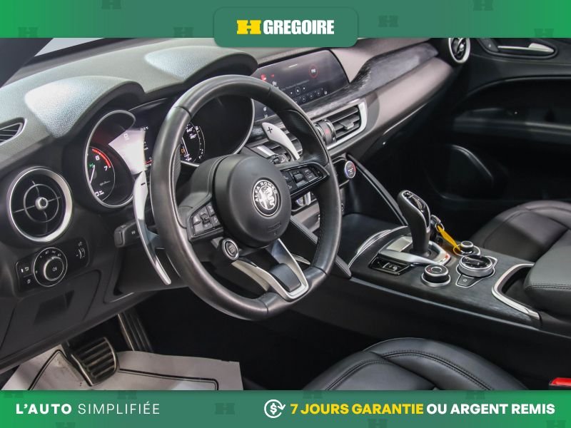 Alfa Romeo Stelvio 2022 Noir Laval - photo #21
