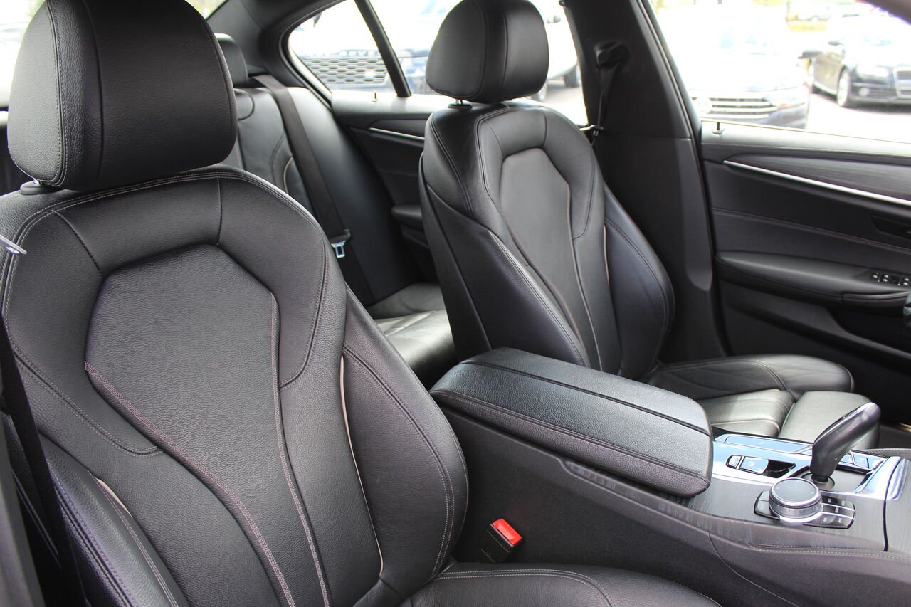 2021 BMW 5 Series VIN: WBA13BJ06MCG37906 White Sainte-Rose - photo #8