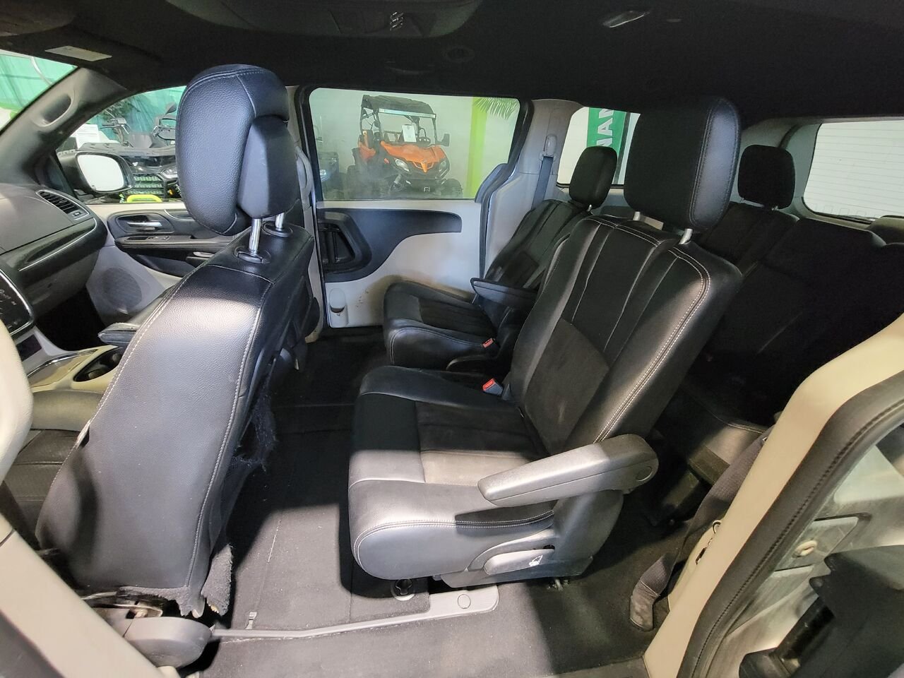 2019 Dodge Grand Caravan Silver  - photo #11