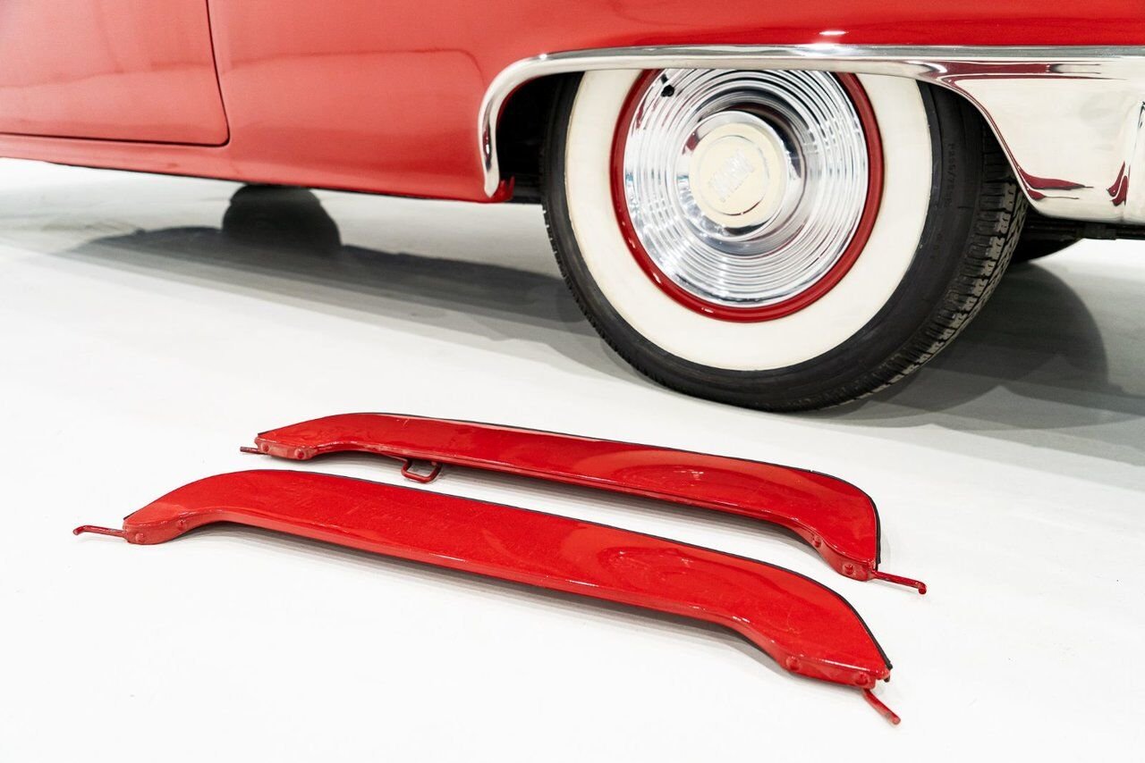 Pontiac Starchief **PRIX EN USD** Beautifully presented from former restoration 1955 Blanc Montréal - photo #1