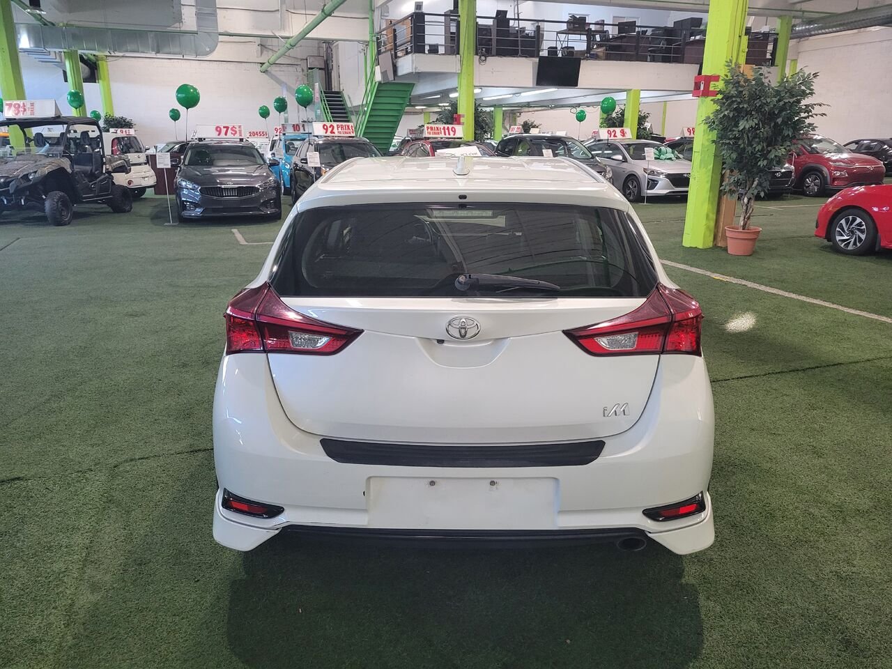 Toyota Corolla iM 2018 Blanc Longueuil, - photo #8