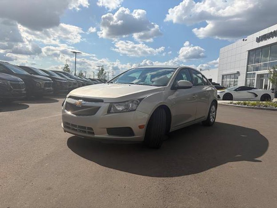 2014 Chevrolet Cruze 2014 Beige