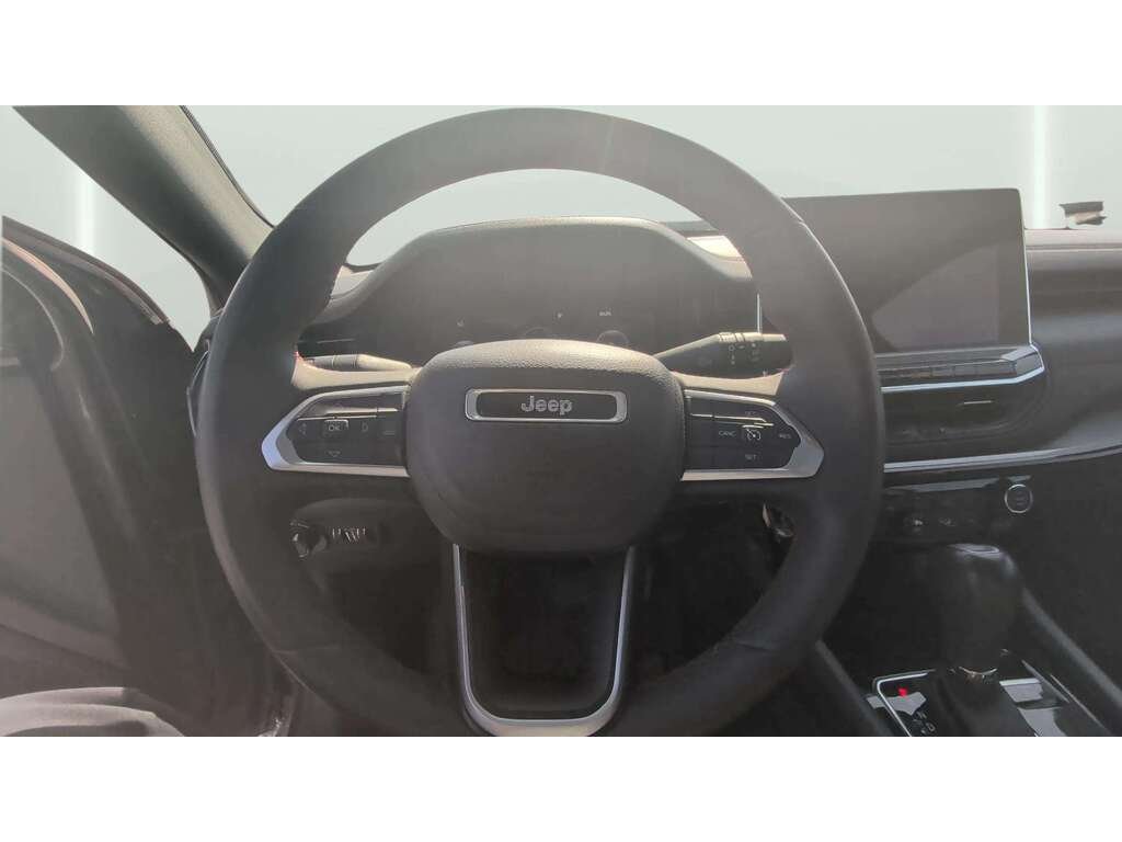 2023 Jeep Compass Grey Gatineau - photo #8