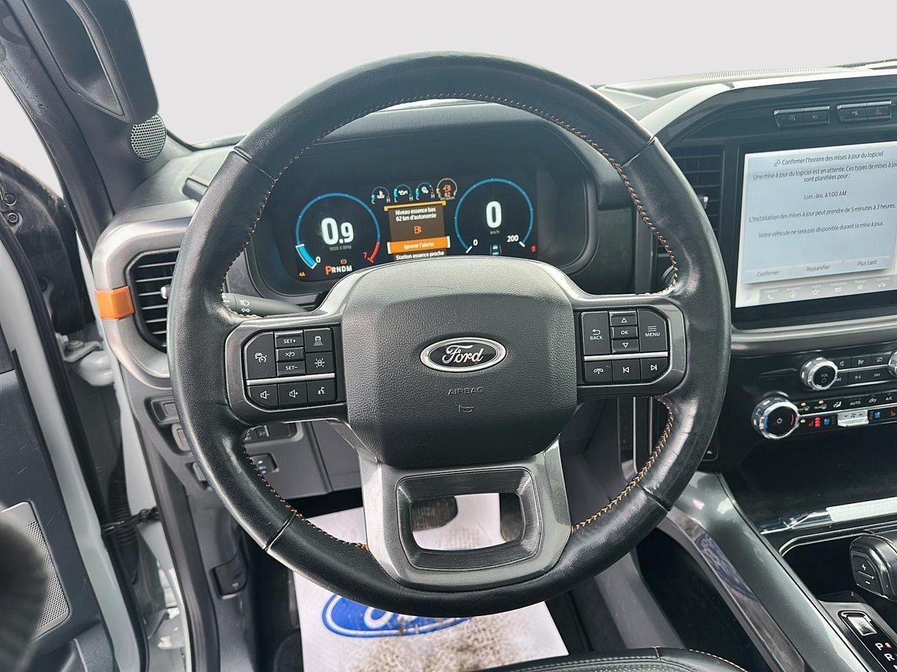 Ford F-150 2023 Blanc Rouyn-Noranda - photo #9