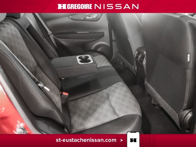 Nissan Qashqai 2019 Rouge Laval - photo #31
