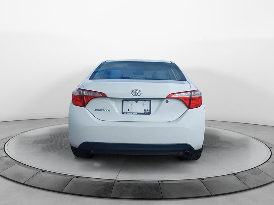 2016 Toyota Corolla 2016 White