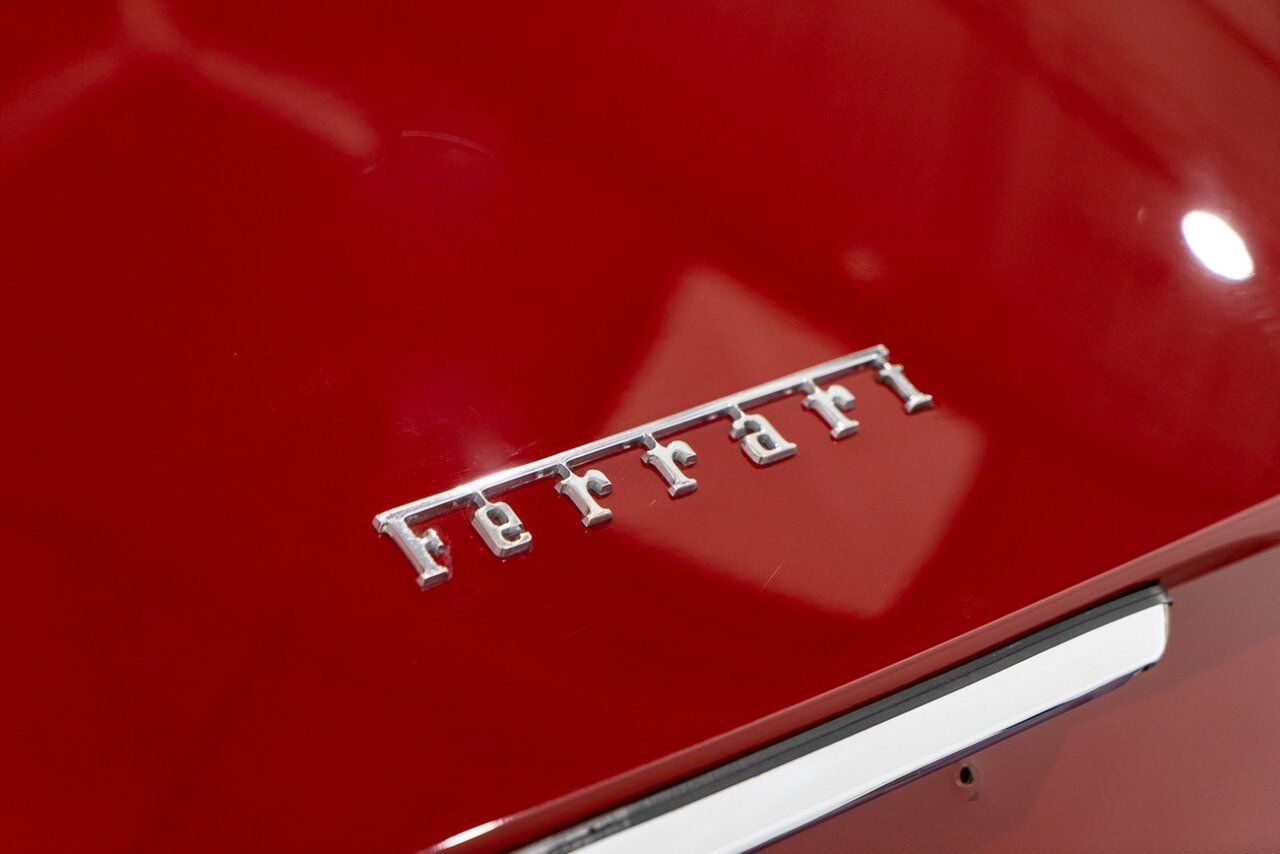 1973 Ferrari 365 GTB4 Daytona 18,301 miles With Orig Books/Tools/ Carbs / Filter Box Red Montreal - photo #3
