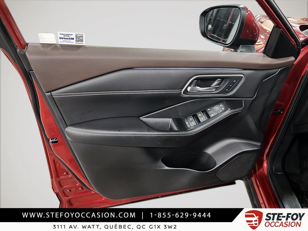 Nissan Rogue Platine 4WD Cuir 2023 Rouge Québec - photo #10
