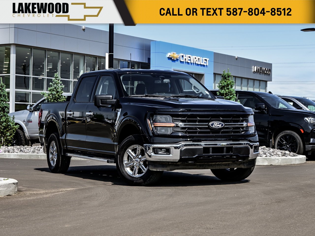 2024 Ford F-150 XLT 4WD SuperCrew 5.5' Box Black Sherwood Park - photo #0