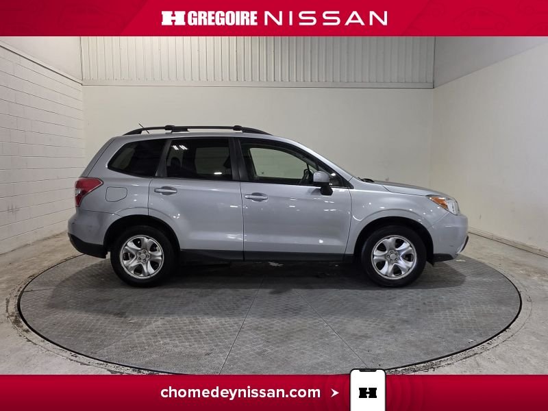 Subaru Forester CA7240 | Manuelle * Bluetooth * Bancs Chauffants * 2015 Argent Laval - photo #10