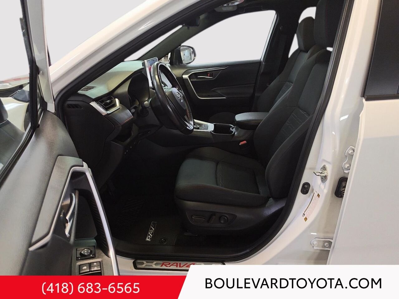 Toyota RAV4 Prime 99905A-72 | PRIME, SE, AWD 2023 Blanc Québec - photo #8