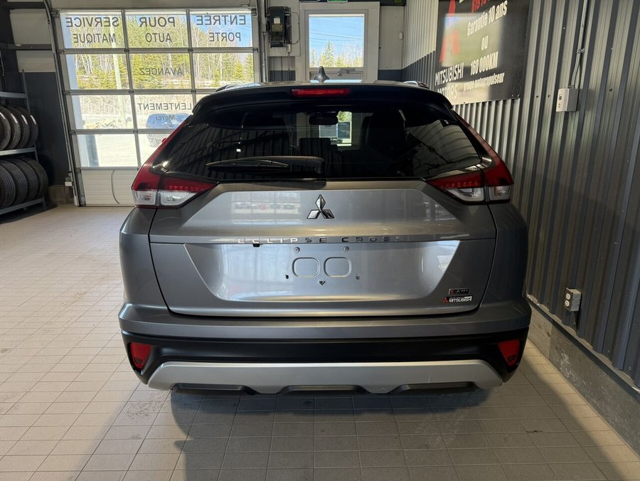 Mitsubishi Eclipse Cross Noir S-AWC 2022 Gris