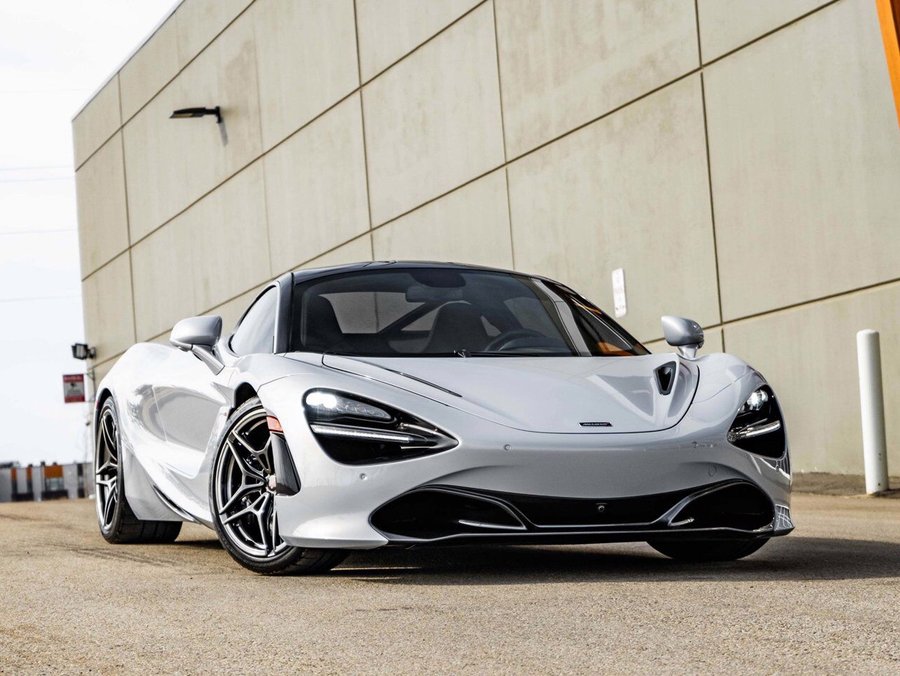 2018 McLaren 720S 2018 White
