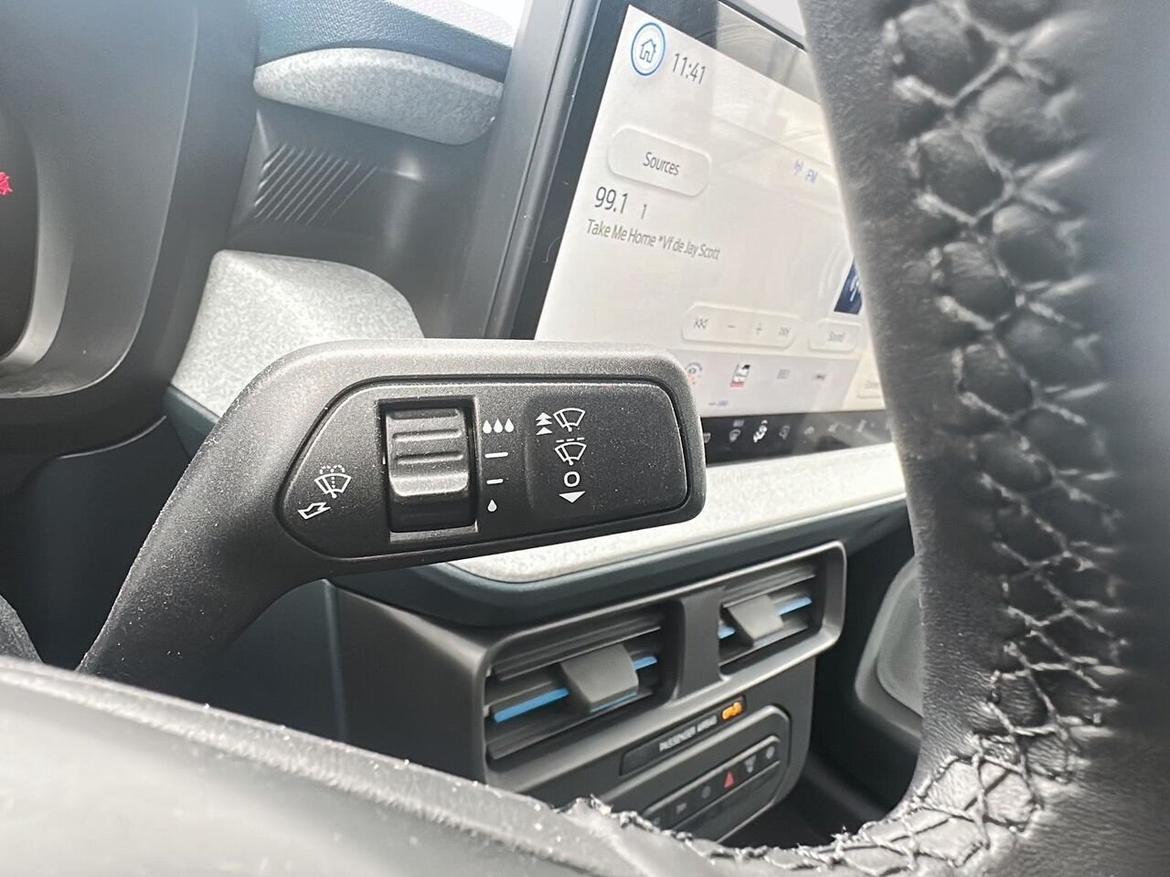 Ford Maverick 2025 Noir Rouyn-Noranda - photo #19