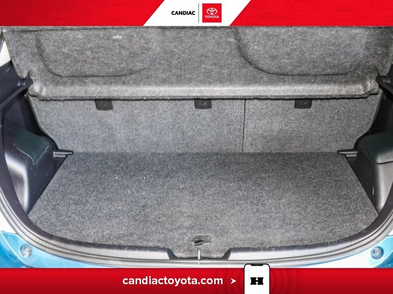 2014 Toyota Yaris Green Blainville - photo #28