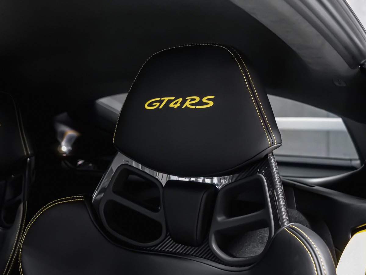 Porsche 718 Cayman GT4 RS 2025 Blanc Montréal - photo #45