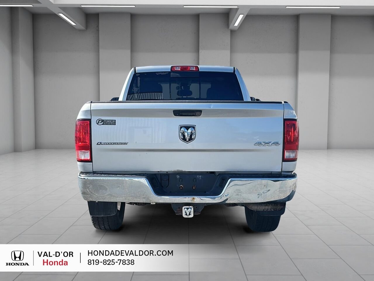 2017 Ram 1500 Cabine multiplaces 4RM, 149 po Outdoorsman Silver Val-d'Or - photo #2