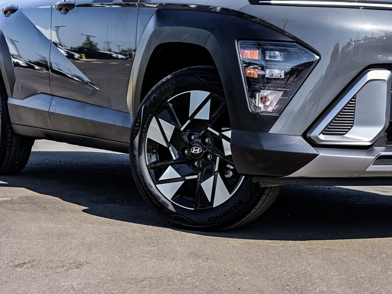 2026 Hyundai Kona 2.0L Preferred AWD w/Trend Package Grey Sherwood Park - photo #5