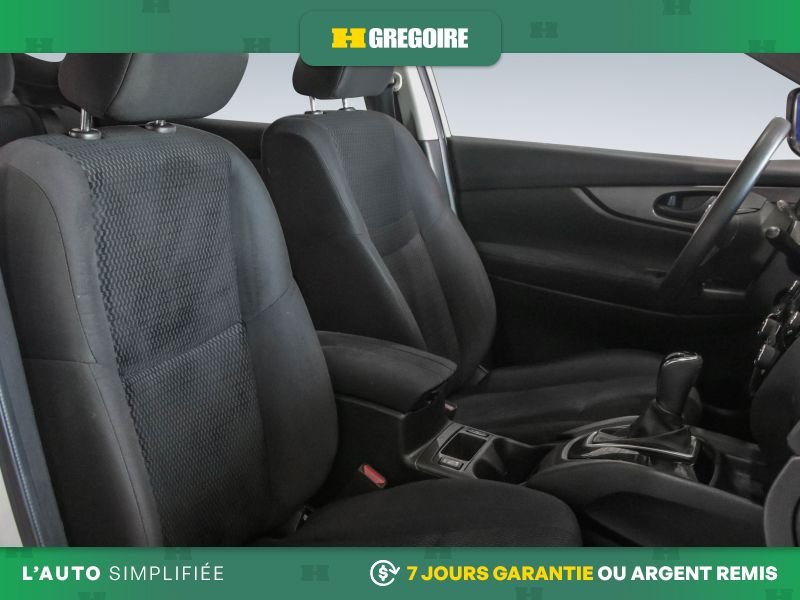 2019 Nissan Qashqai White Laval - photo #27