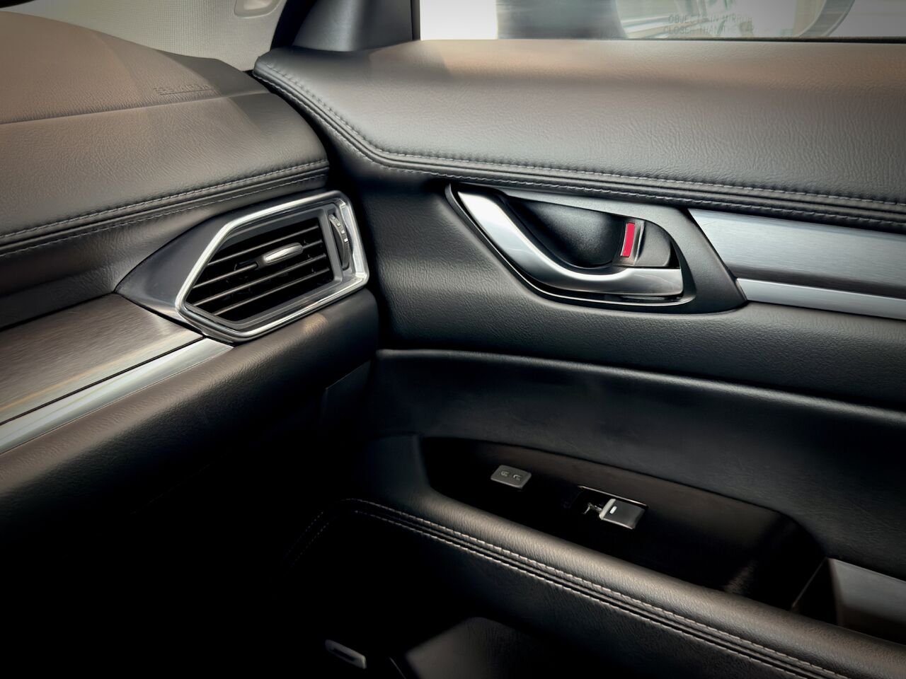 Mazda CX-5 2025 Gris Notre-Dame-des-Prairies - photo #33