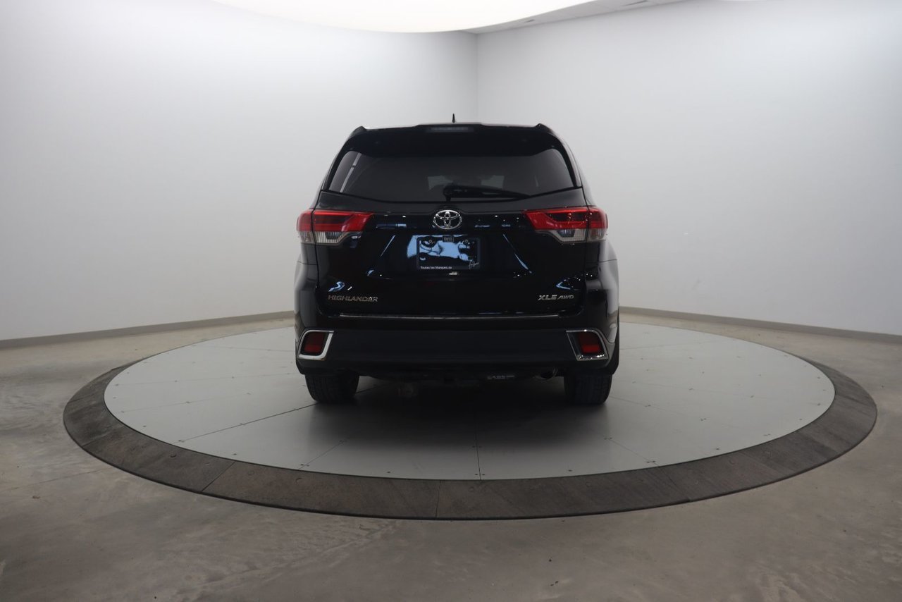 Toyota Highlander NIV 5TDJZRFH7HS514769 2017 Noir Baie-Comeau - photo #4