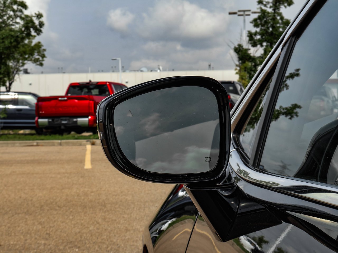 2025 Chrysler Grand Caravan SXT 2WD Black Sherwood Park - photo #12