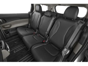 Kia Carnival Hybrid EX