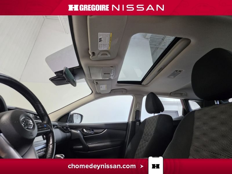 2023 Nissan Qashqai Red Laval - photo #16