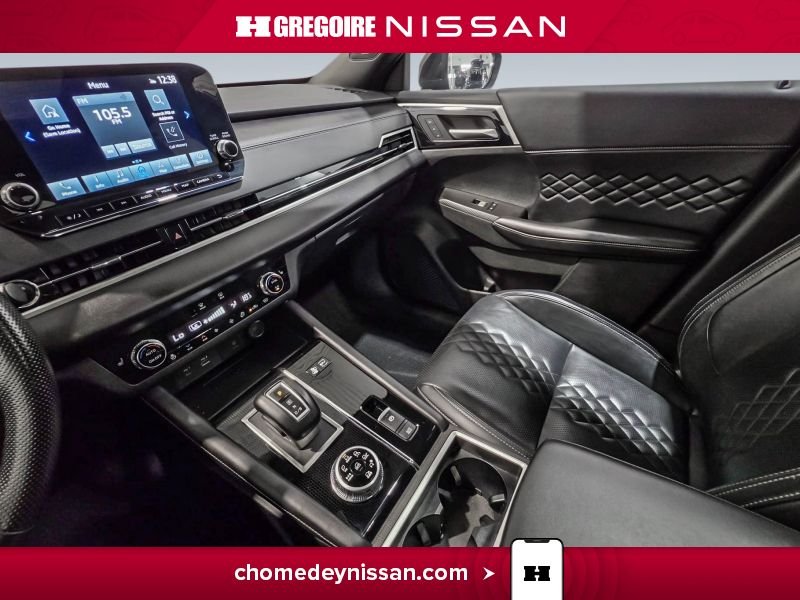 2024 Mitsubishi Outlander Black Saint-Eustache - photo #22