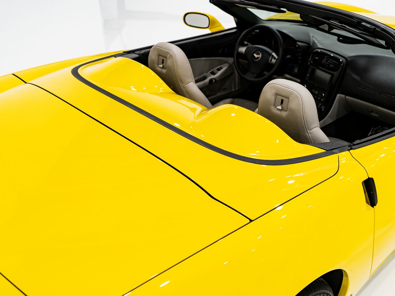 2008 Chevrolet Corvette With only 900km (563mi) From new with window sticker Yellow Kirkland - photo #69