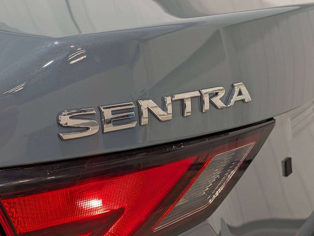 2024 Nissan Sentra SV CVT Grey Val-David - photo #34