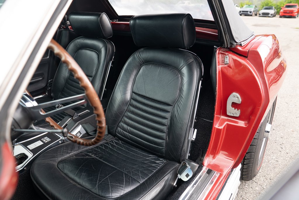 Chevrolet Corvette 1967 Rouge Montréal - photo #10