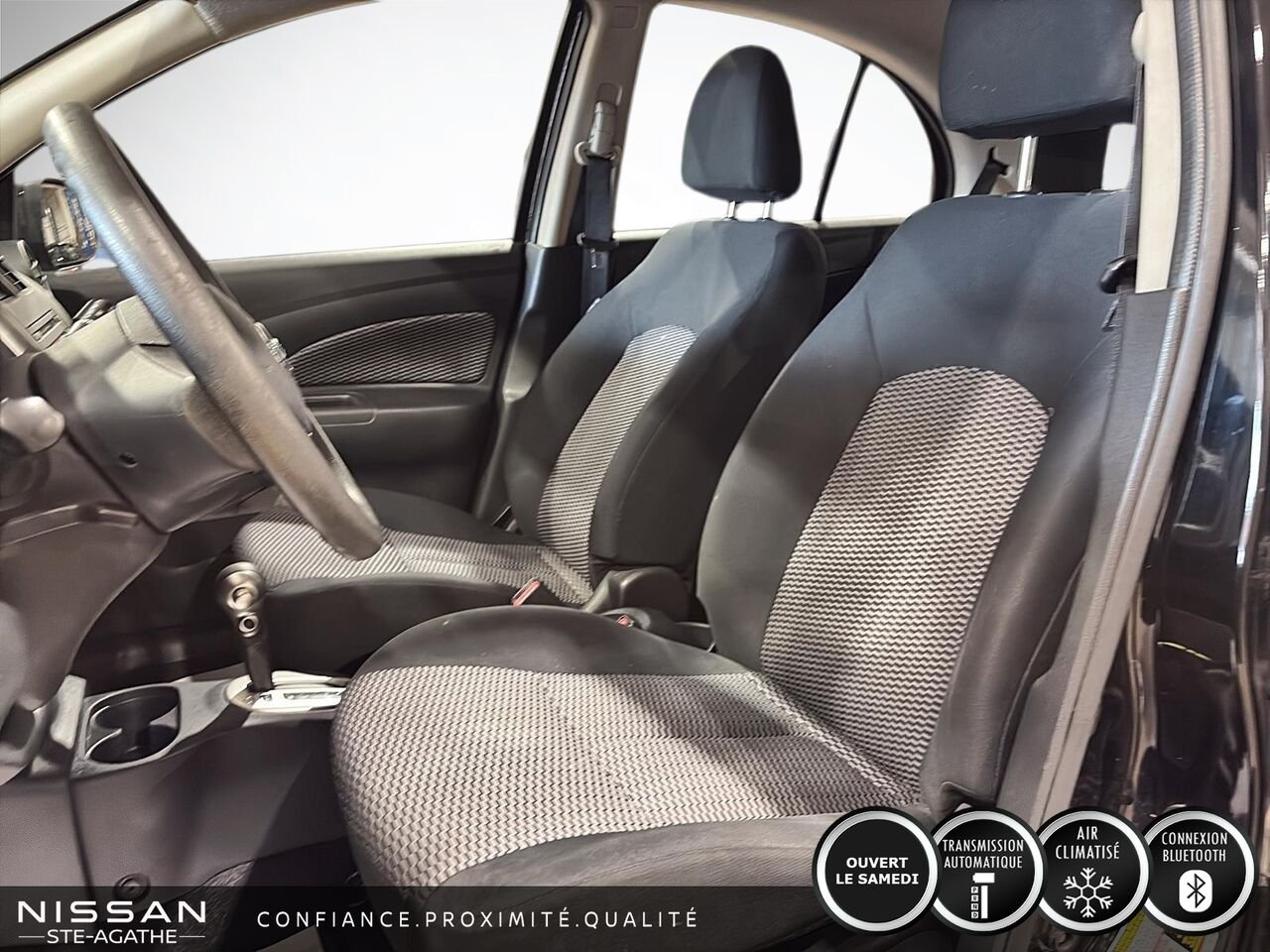 2017 Nissan Micra SV | AUTOMATIQUE | CLIMATISATION | JAMAIS ACCIDENTÉ Black Saint-Jérôme - photo #7