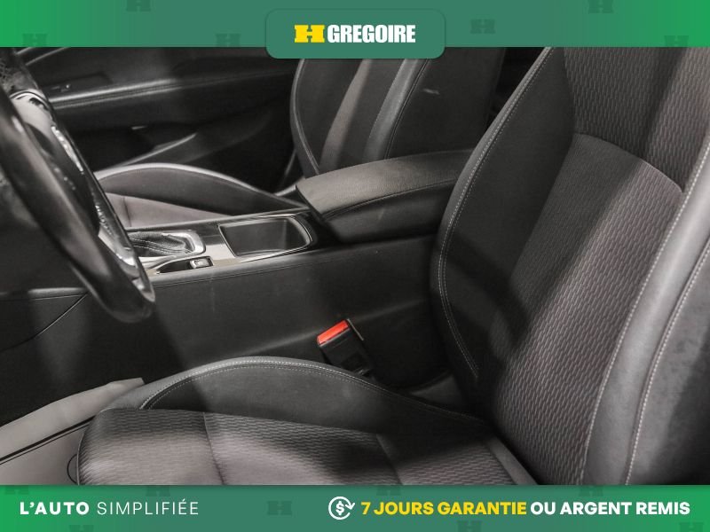 Buick Regal 2019 Blanc Saint-Eustache - photo #13