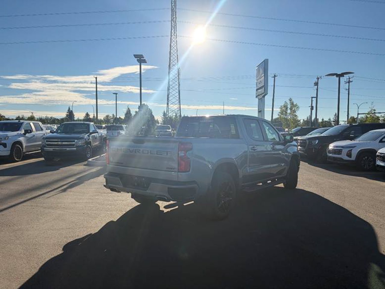 2024 Chevrolet Silverado 1500 4WD Crew Cab 147 RST Grey Sherwood Park - photo #3