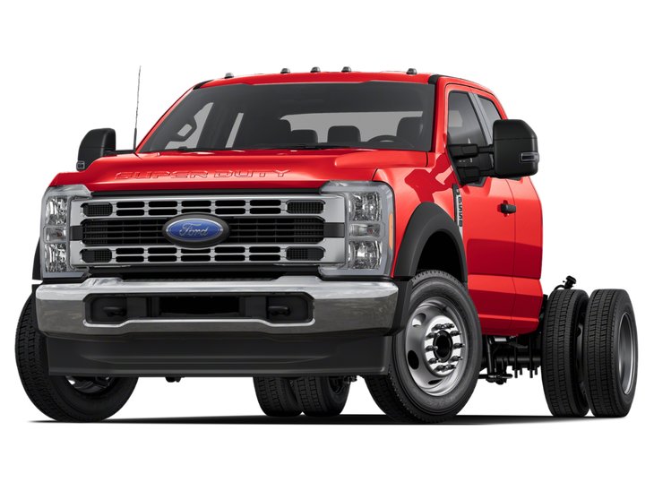 2026 Ford Super Duty F-550 DRW Châssis-cabines XLT