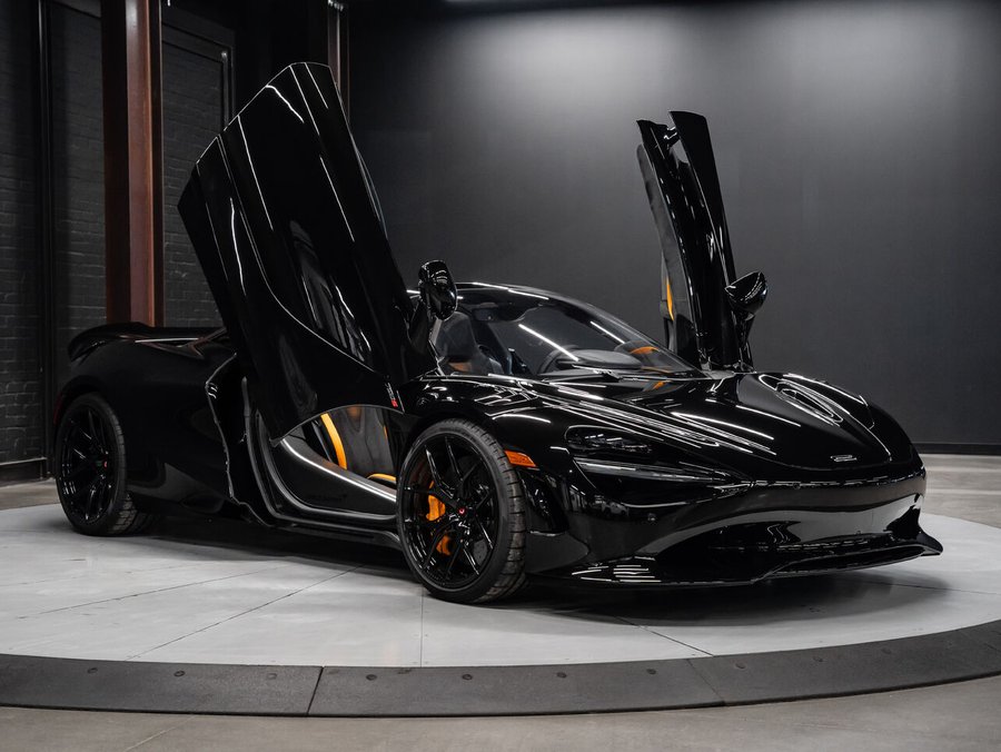 2024 McLaren 750S 2024 Black