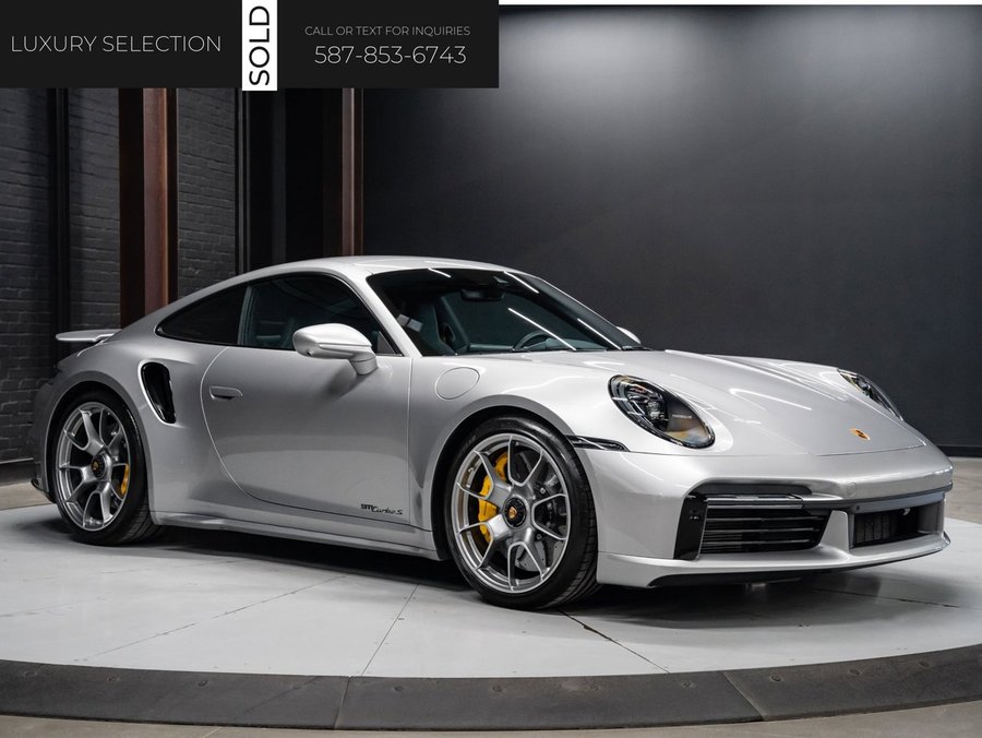 2022 Porsche 911 2022 Grey