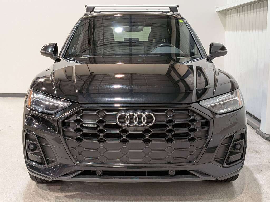 2023 Audi Q5 Technik 45 TFSI quattro Black Val-David - photo #3