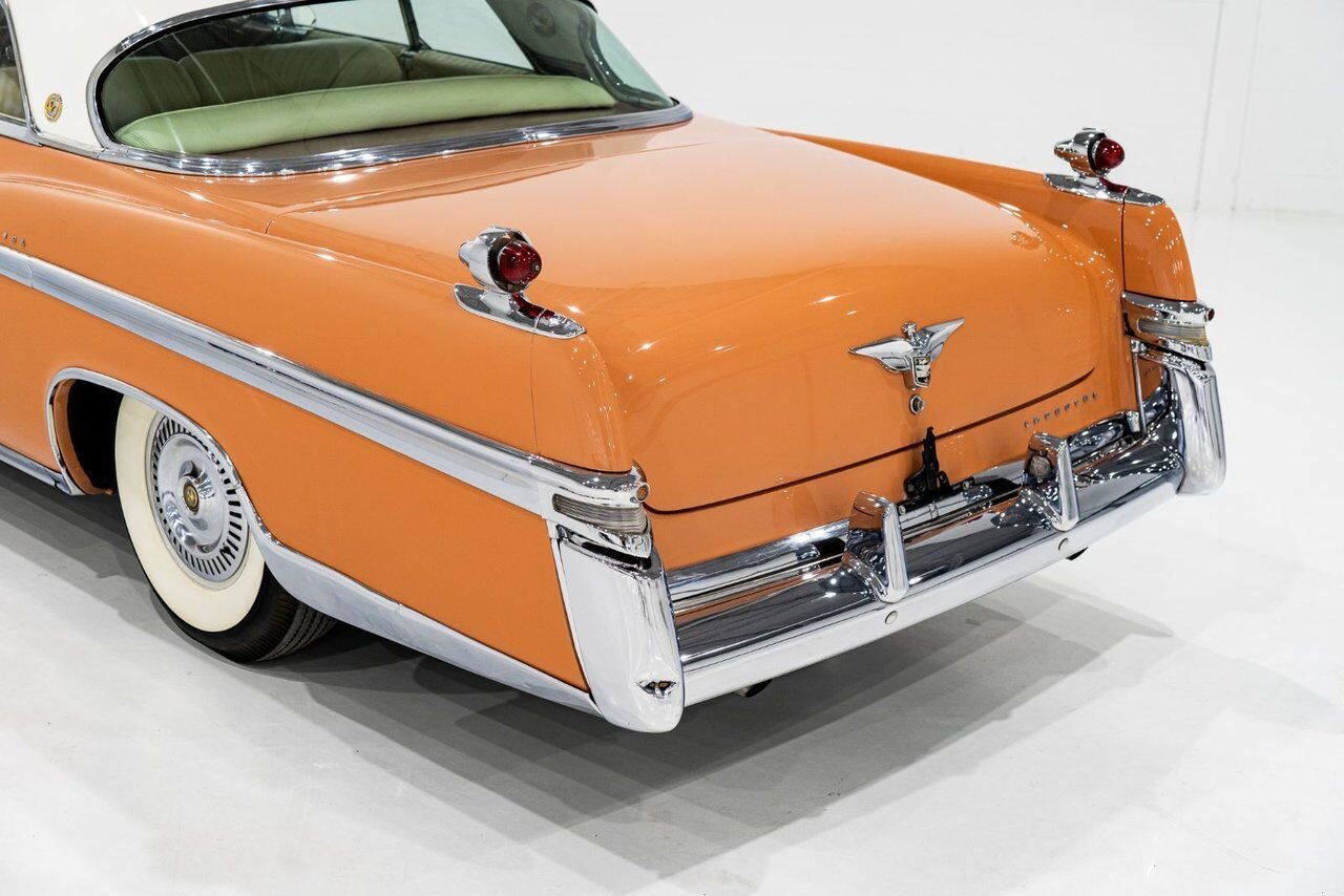Chrysler IMPERIAL *PRIX EN USD* 354cu.in. FirePower V8 1 of 2098 built 1956 Orange Montréal - photo #26