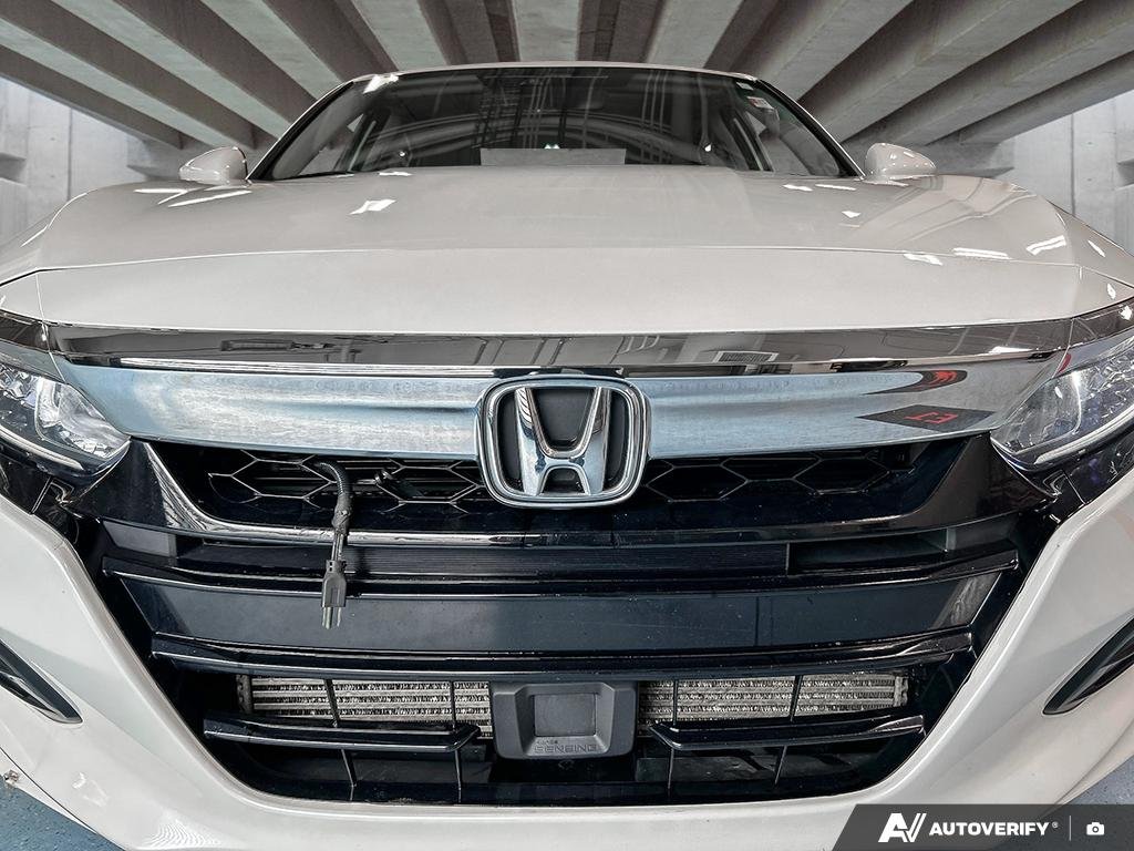 2019 Honda Accord Sedan 2600116B | EX-L White Edmonton - photo #8