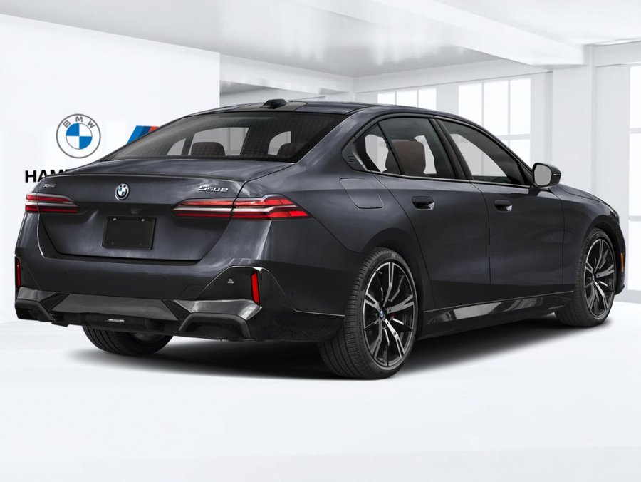 BMW Série 5 2027 2027 Noir saphir métallisé