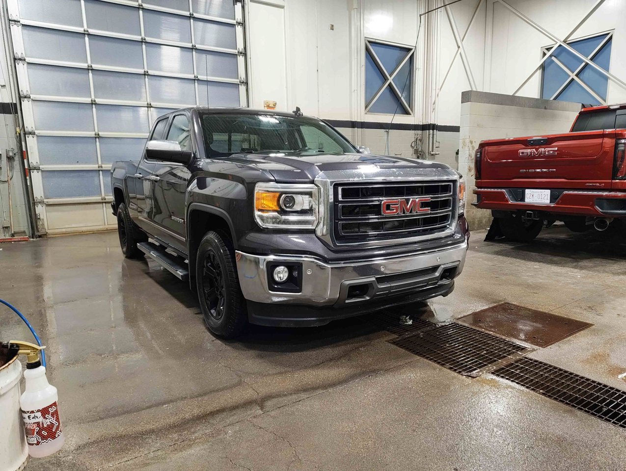 2015 GMC Sierra 1500 4WD Double Cab 143.5 SLT Black Sherwood Park - photo #2