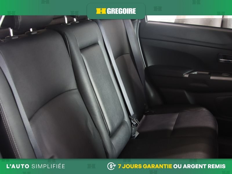 2019 Mitsubishi RVR Grey Blainville - photo #27