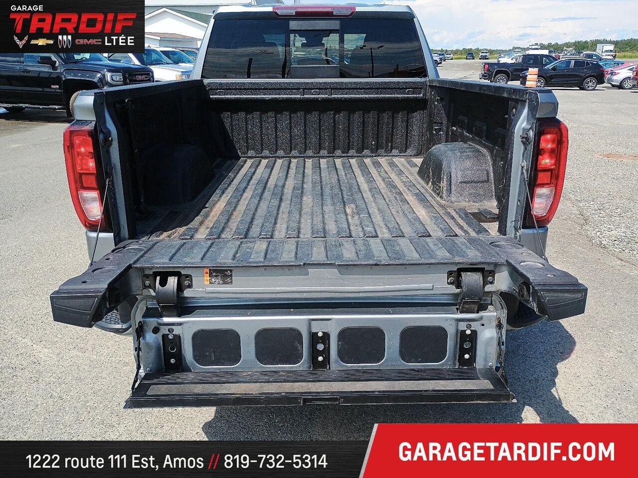 GMC SIERRA 1500 4WD CREW CAB PICKUP 75630A 2024 Gris Amos - photo #8